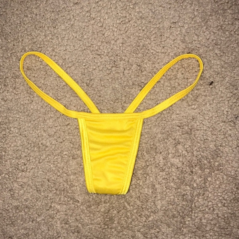 Yellow v-string thong